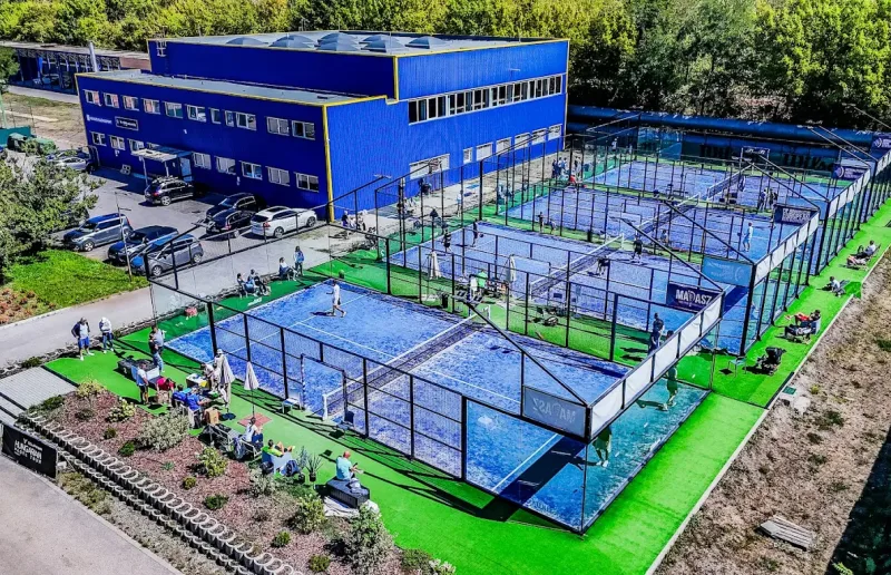 Aerial view of the BVSC clubhouse and its outdoor padel courts